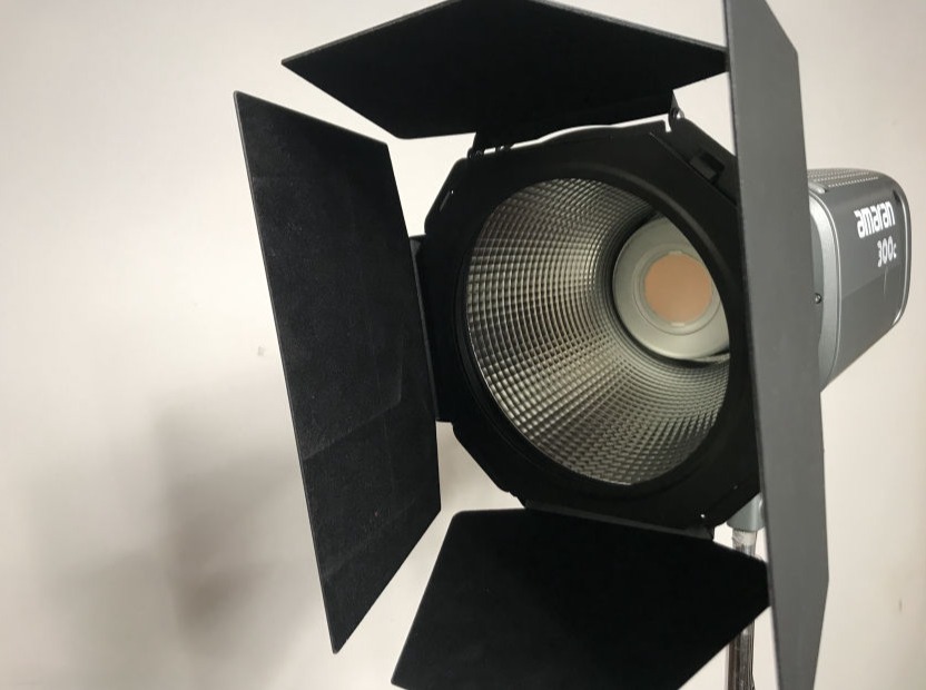 Renta de spots led amaran 200d